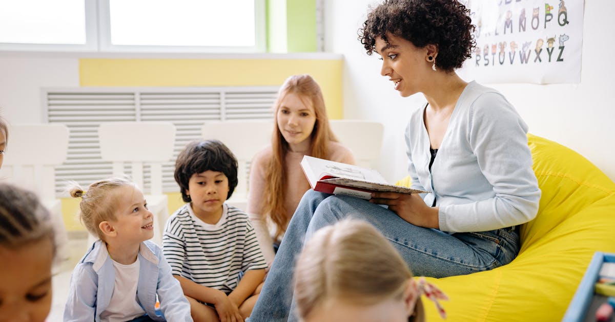 7 Screen-Free Toddler Activities for Rainy Days